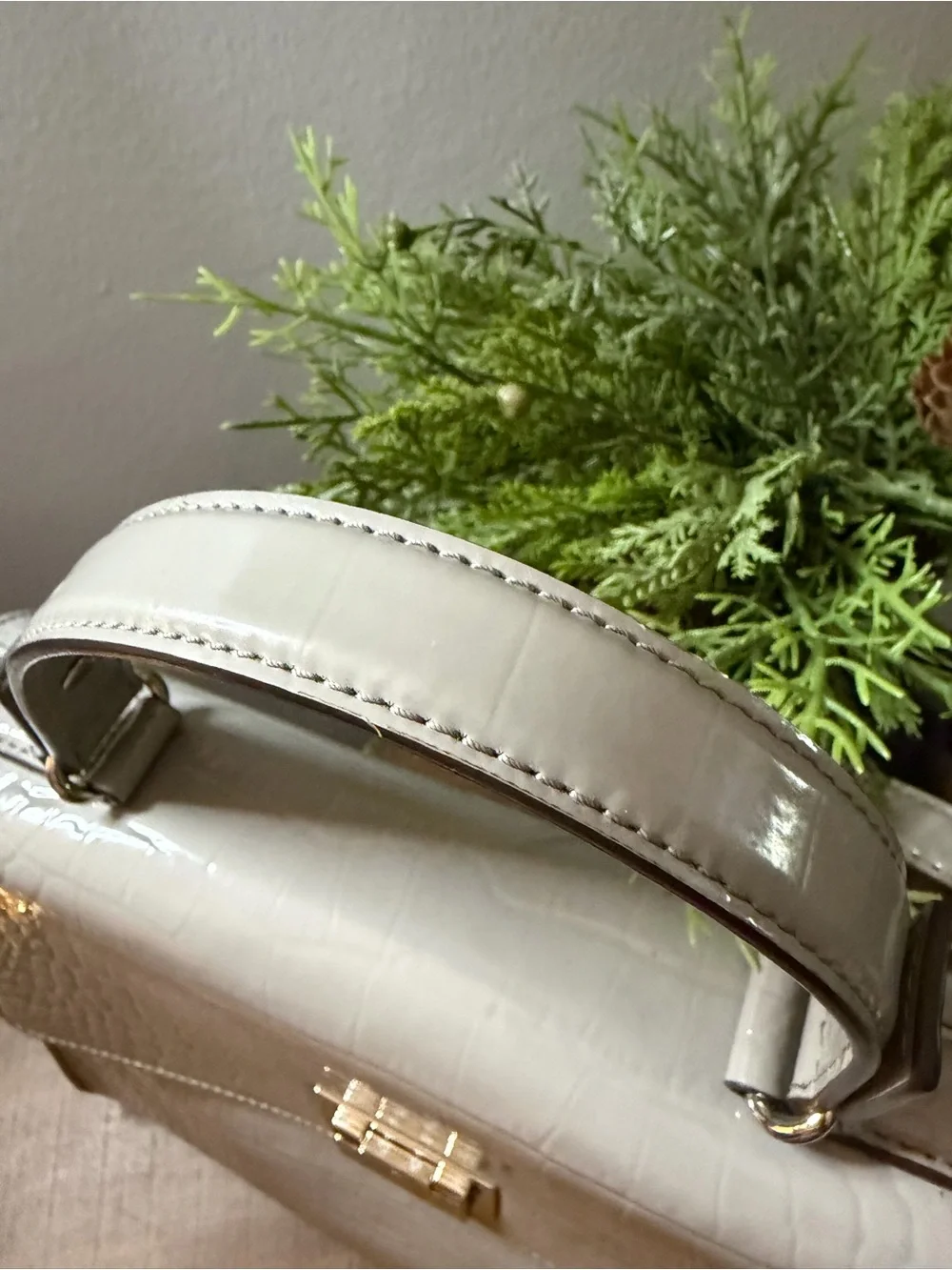 kate spade great preloved